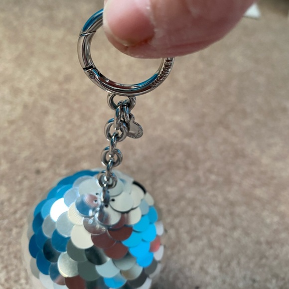 Michael kors key chain - Picture 2 of 3